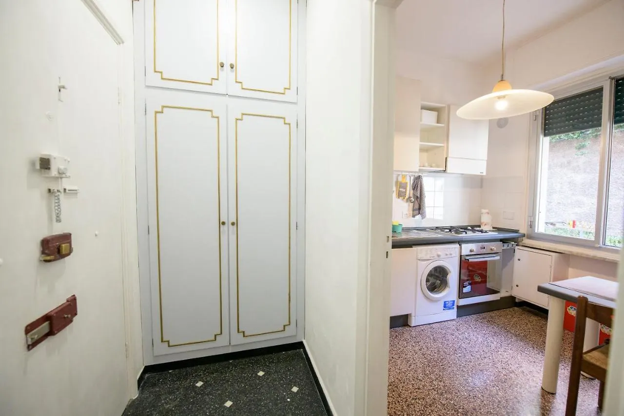 192 - Casa Dinghy, Genova - Dieci Minuti A Piedi Dall'Ospedale Gaslini Italia