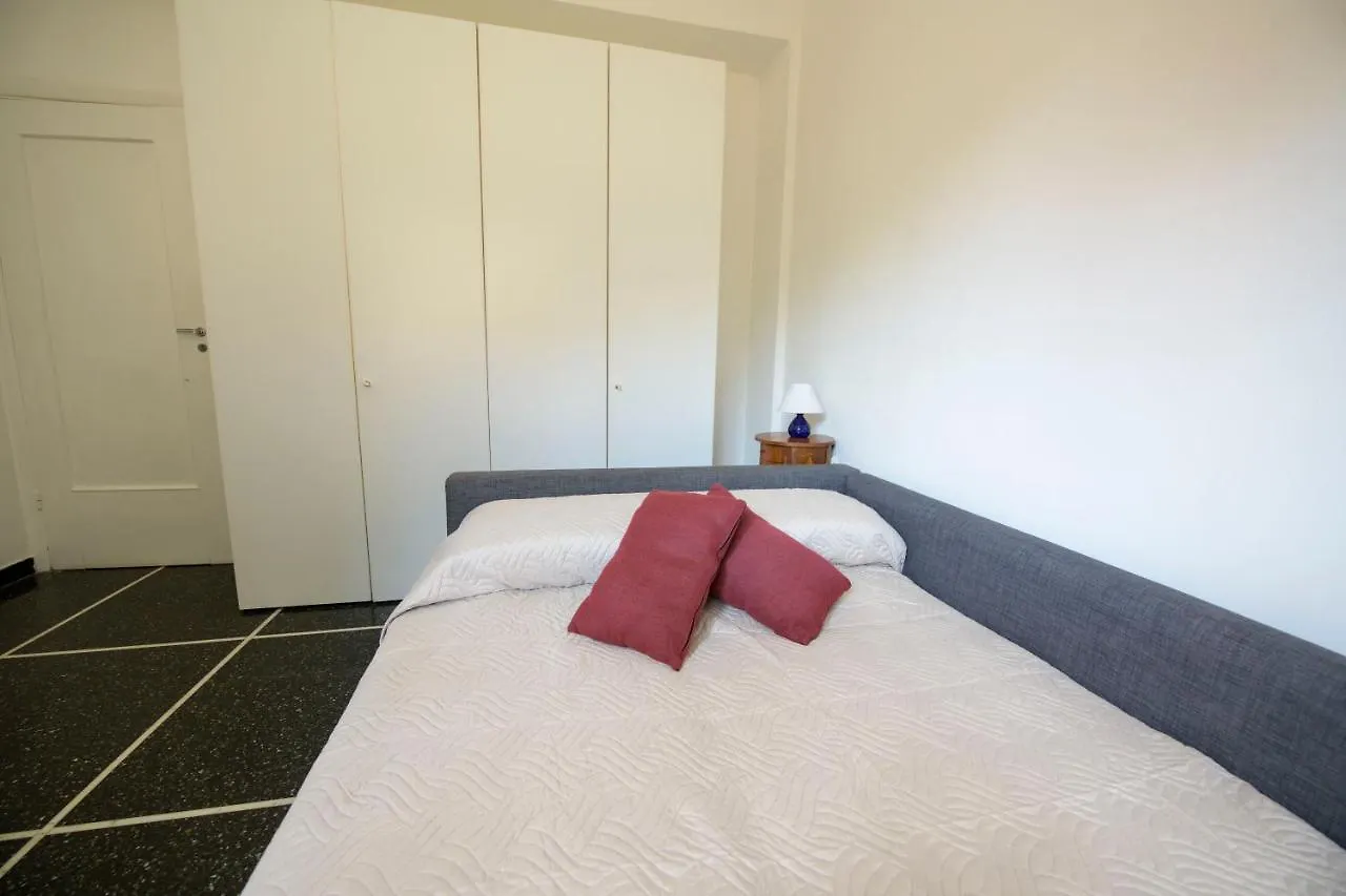 Appartamento 192 - Casa Dinghy, Genova - Dieci Minuti A Piedi Dall'Ospedale Gaslini